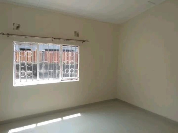 5-bedroom-house-for-rent-in-ibex-hill-big-2