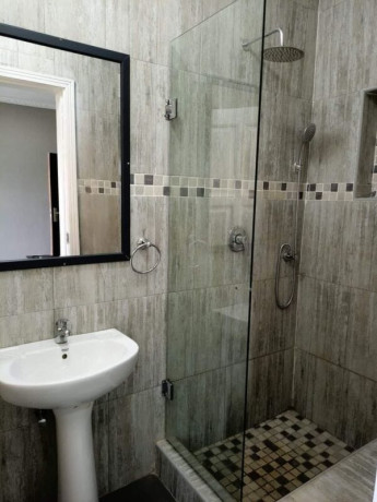 2-bedroom-flat-for-rent-in-ibex-hill-big-6