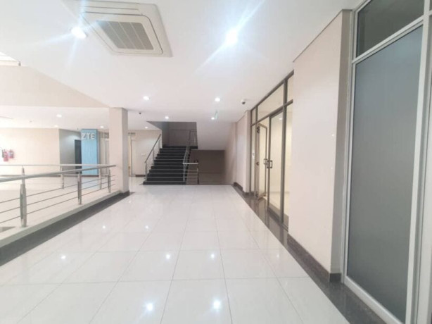 office-space-for-rent-along-great-east-road-big-7