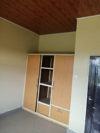 3-bedroom-flat-for-rent-in-makeni-east-big-4