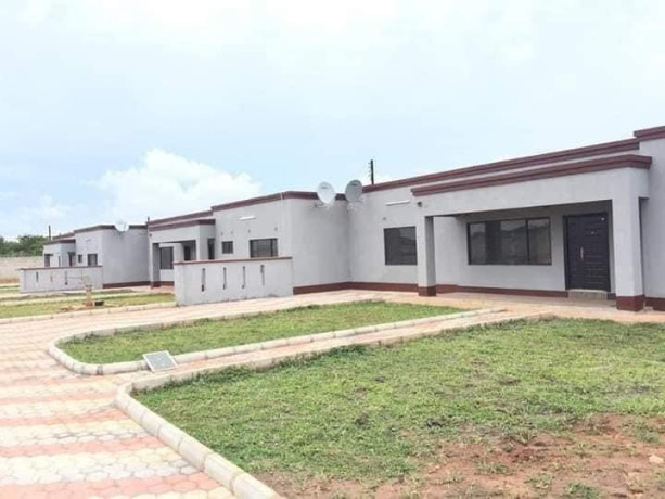 3-bedroom-flat-for-rent-in-chalala-big-0