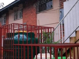 3-bedroom-flat-for-rent-in-rhodespark