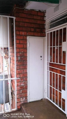 3-bedroom-flat-for-rent-in-rhodespark-big-7