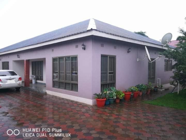2-bedroom-flat-for-rent-in-chalala-big-0