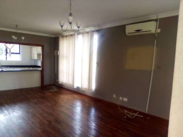 2-bedroom-house-for-rent-in-roma-park-big-8