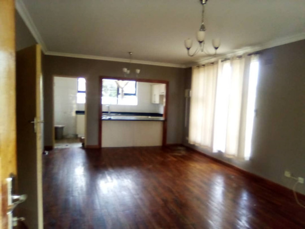 2-bedroom-house-for-rent-in-roma-park-big-7