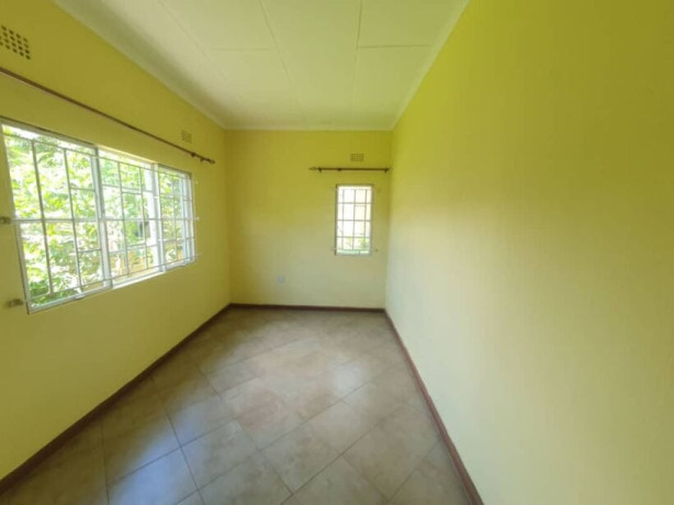 3-bedroom-flat-for-rent-in-roma-big-7