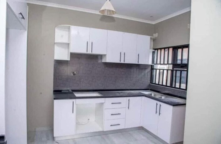 3-bedroom-flat-for-rent-in-chalala-big-0