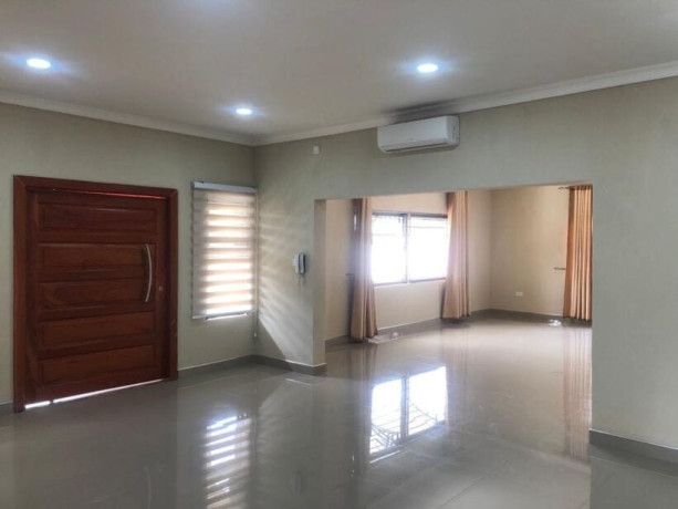 newly-built-3-bedroom-house-for-rent-in-roma-park-big-3