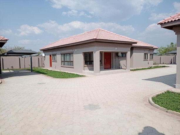 3-bedroom-apartment-for-rent-in-new-kasama-big-1