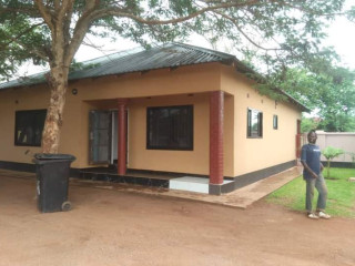 3-bedroom-house-for-rent-in-makeni-buckley