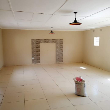 2-bedroom-house-for-rent-in-makeni-big-3