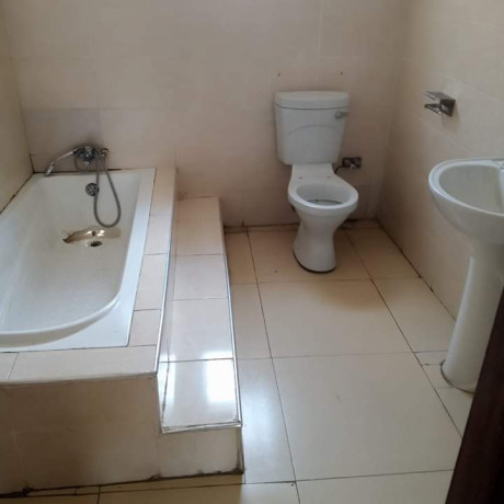 2-bedroom-house-for-rent-in-makeni-big-2