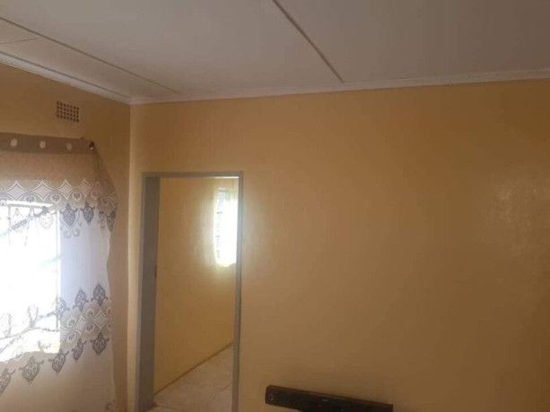 2-bedroom-flat-for-rent-in-ellain-britel-livingstone-big-4