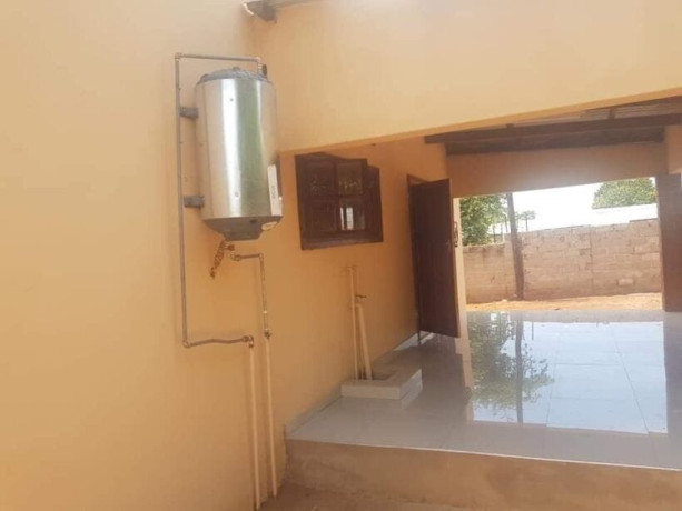 3-bed-standalone-house-for-rent-in-highlands-big-7