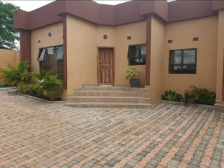 2-bedroom-flat-for-rent-in-kalundu