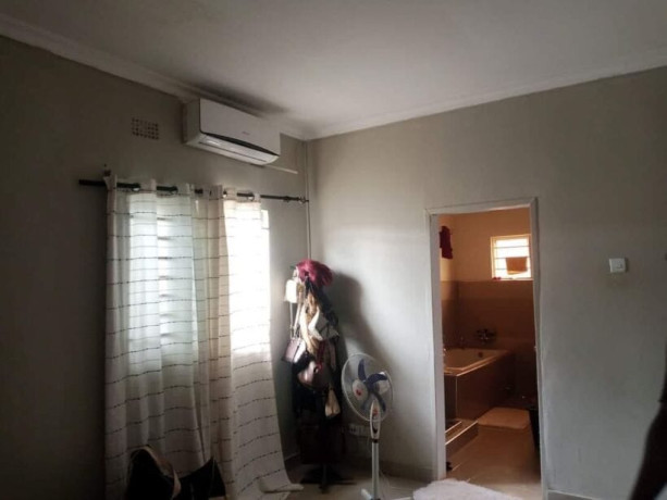 4-bedroom-flat-for-rent-in-libala-south-big-7