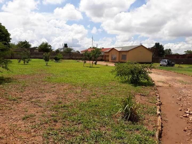 2-bedroom-house-for-rent-in-chamba-valley-big-2