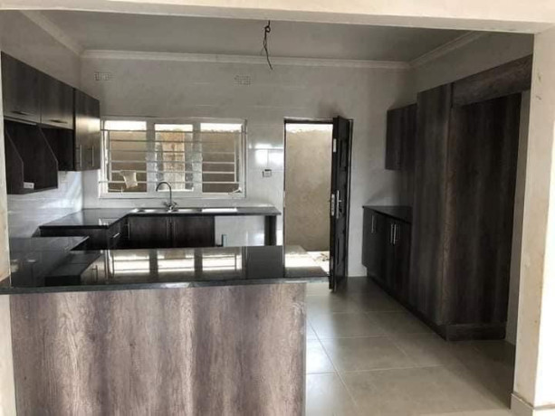 2-bedroom-flat-for-rent-in-chalala-big-1