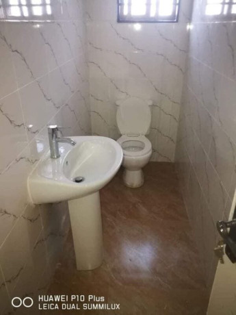 2-bedroom-flat-for-rent-in-waterfalls-big-5