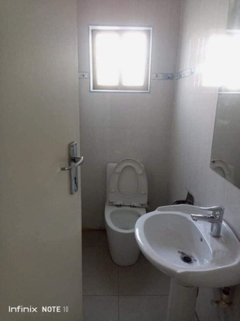 2-bedroom-flat-for-rent-in-chalala-big-4