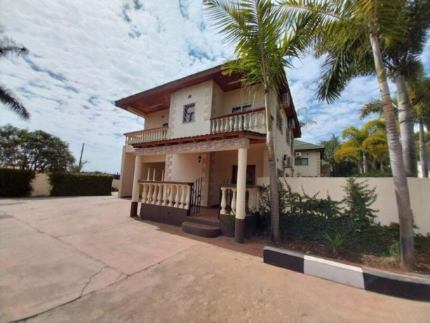 4-bedroom-villa-for-rent-in-kabulonga-big-1
