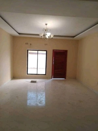 3-bedroom-flat-for-rent-in-new-kasama-big-6