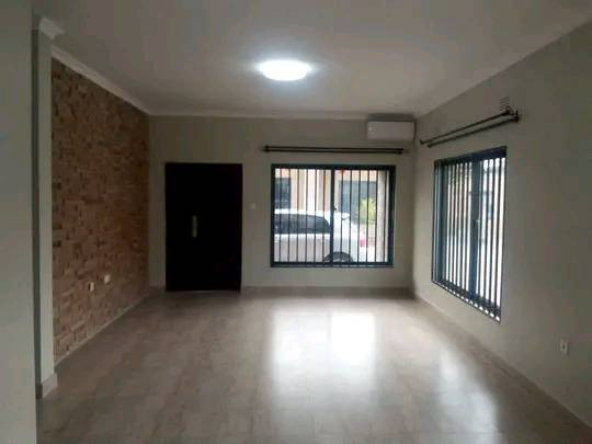 2-bedroom-flat-for-rent-in-ibex-meanwood-big-4