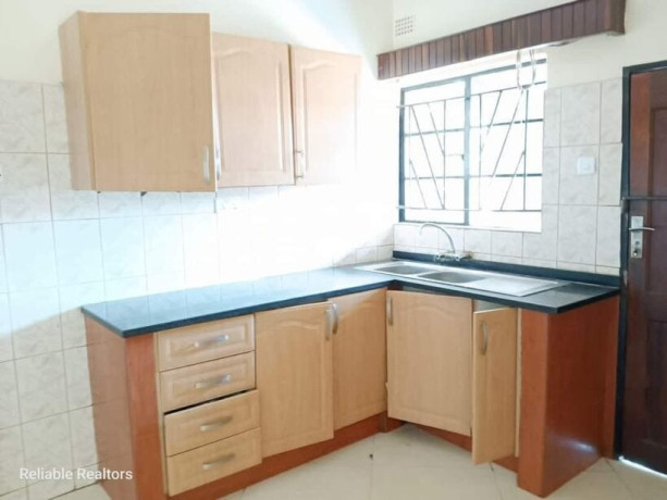 3-bedroom-flat-for-rent-in-chalala-big-2
