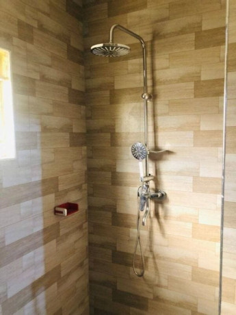 2-bedroom-flat-for-rent-in-olympia-big-3