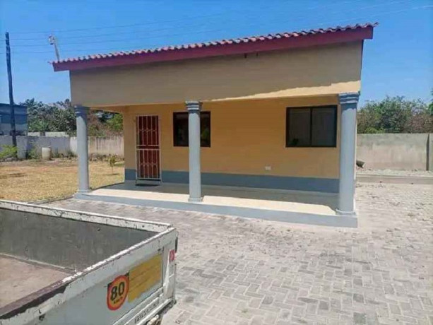 1-bedroom-flat-for-rent-in-roma-big-6