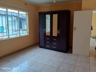 2-bedroom-flat-for-rent-in-ibex-hill