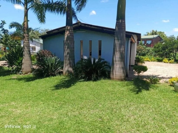 2-bedroom-flat-for-rent-in-ibex-hill-big-2