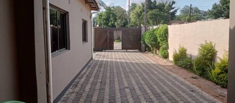 3-bedroom-house-for-rent-in-woodlands-big-0