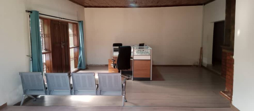 3-bedroom-house-for-rent-in-woodlands-big-2