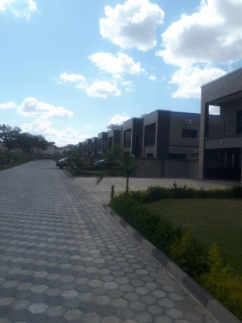 3-bedroom-house-for-rent-in-eureka-park-big-2