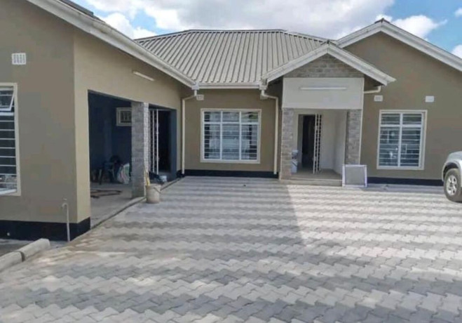 3-bedroom-house-for-sale-in-meanwood-chamba-valley-big-7