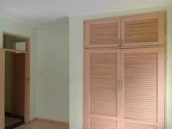 2-bedroom-flat-for-rent-in-nyumba-yanga-big-3