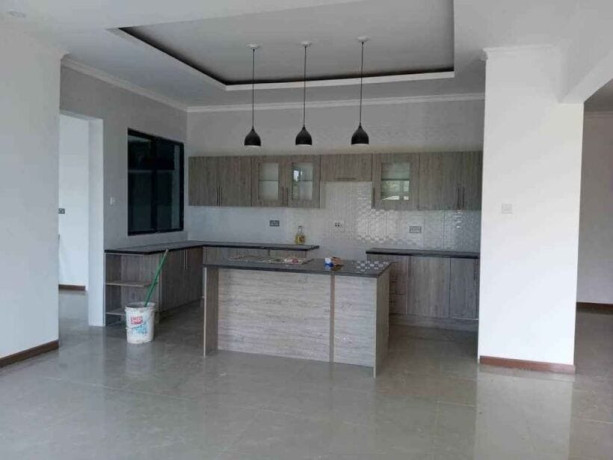 3-bedroom-flat-for-rent-in-ibex-hill-big-3