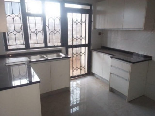 2-bedroom-flat-for-rent-in-chalala