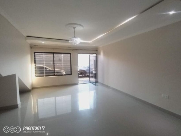 3-bedroom-flats-for-rent-in-salama-park-big-6