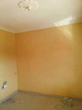 2-bedroom-flat-for-rent-in-chalala-big-4