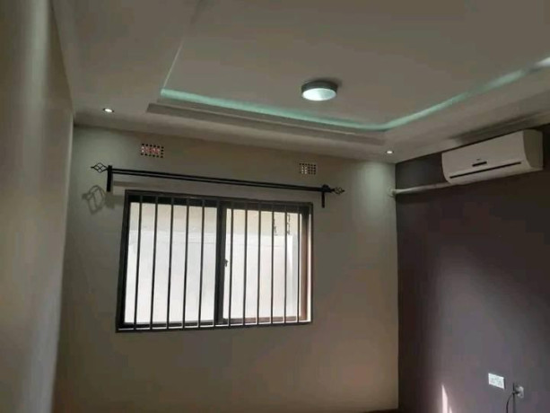 2-bedroom-flat-for-rent-in-ibex-hill-big-4