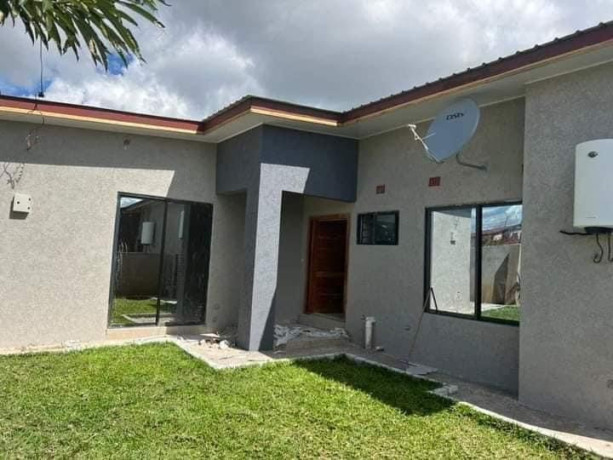 2-bedroom-apartment-for-rent-in-ibex-hill-big-3