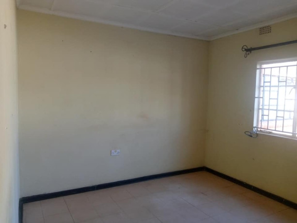 4-bedroom-house-for-rent-in-munali-big-4