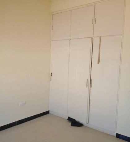 3-bedroom-flat-for-rent-in-lilayi-estate-big-4