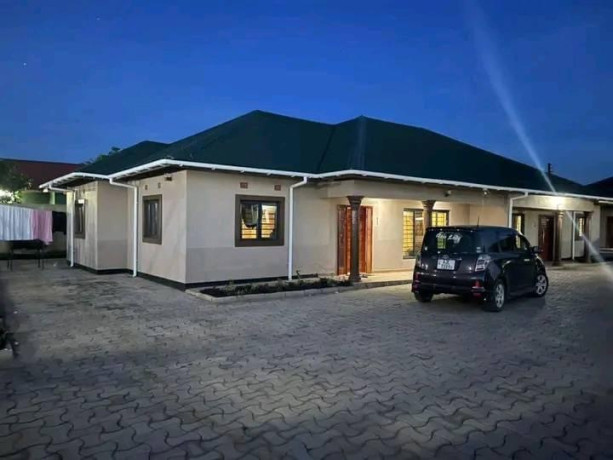 2-bedroom-flat-for-rent-in-woodlands-big-3