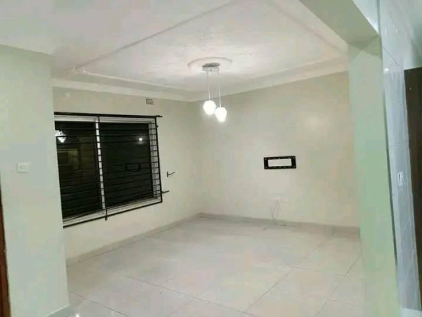2-bedroom-flat-for-rent-in-meanwood-ndeke-big-1