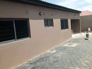 3-bedroom-flat-for-rent-in-makeni