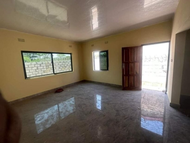 2-bedroom-flats-for-sale-in-ibex-hill-big-2